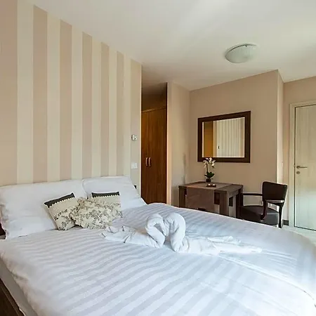 Pri Mostu Hotel