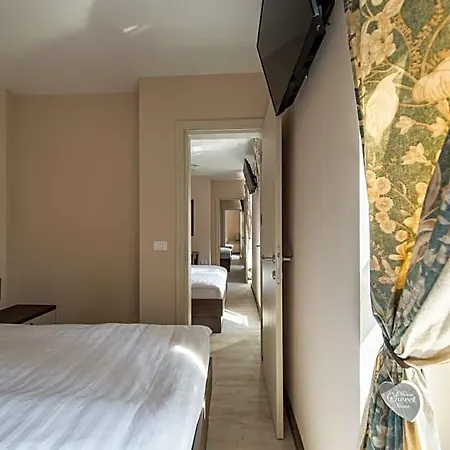 Pri Mostu Hotel
